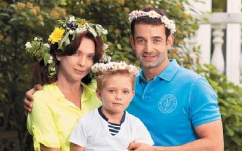 Российские знаменитости, ставшие родителями после 40 лет