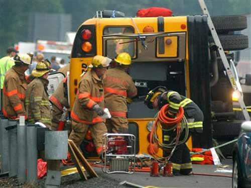 США: разбился автобус с 60 детьми