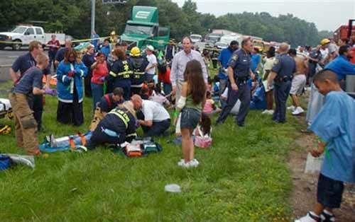 США: разбился автобус с 60 детьми