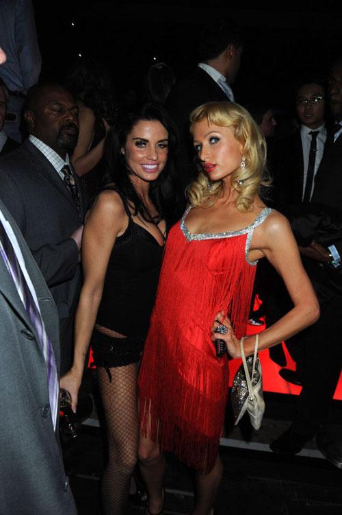 Пэрис Хилтон споила Кэти Прайс