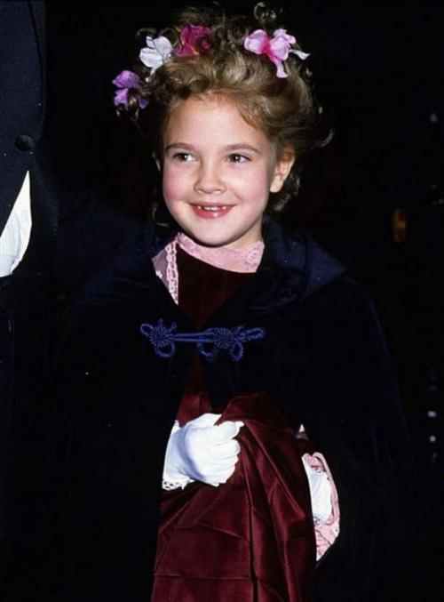 Как выглядели мировые звезды на своих первых красных дорожках