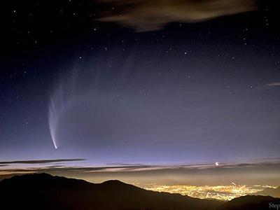 Самые зрелищные кометы, наблюдаемые с Земли