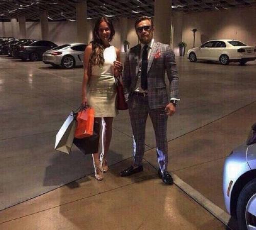 История любви ирландского бойца UFC Конора МакГрегора