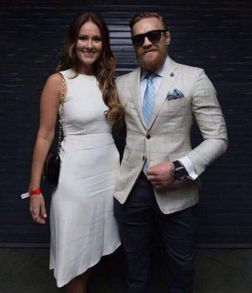 История любви ирландского бойца UFC Конора МакГрегора