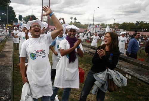 В Уругвае приготовили самое большое барбекю