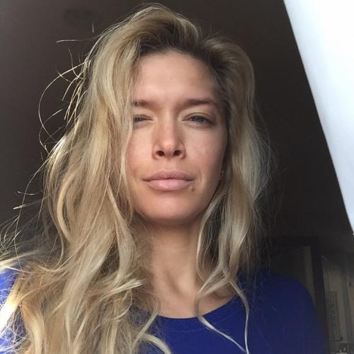 "Что есть, то есть": российские звезды без макияжа