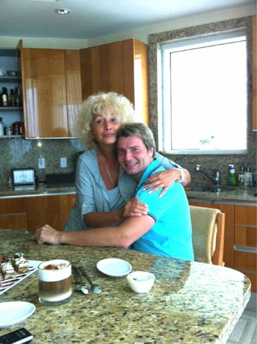 "Что есть, то есть": российские звезды без макияжа