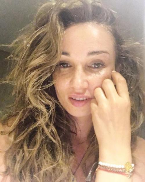 "Что есть, то есть": российские звезды без макияжа