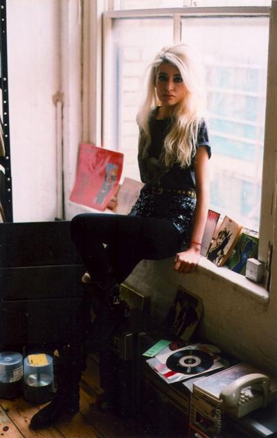 Журналисты вспомнили о гламурной племяннице бен Ладена