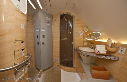 Фантастический Airbus А380: взгляд изнутри