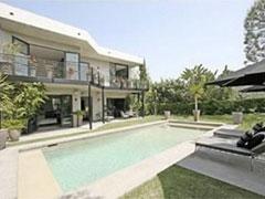 Николь Кидман прикупила технодом в Беверли-Хилз