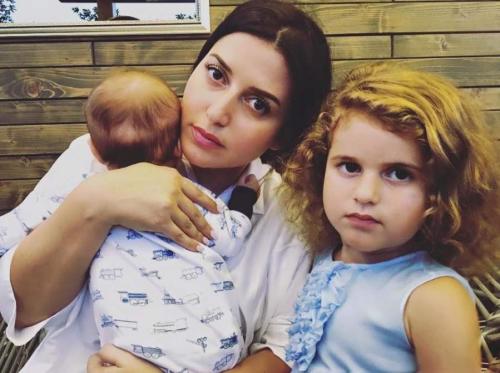 Российские звезды, которые вышли замуж за иностранцев