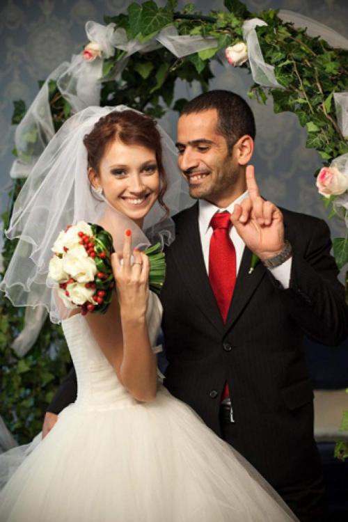 Российские звезды, которые вышли замуж за иностранцев