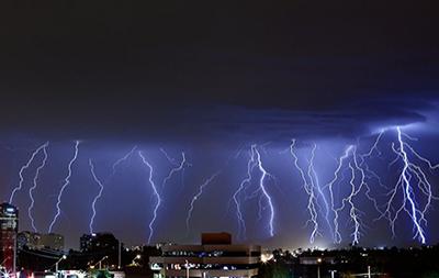 13 самых красивых молний со всего света