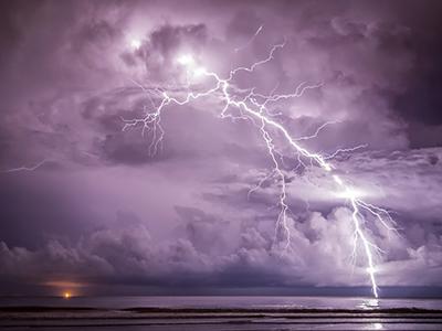 13 самых красивых молний со всего света