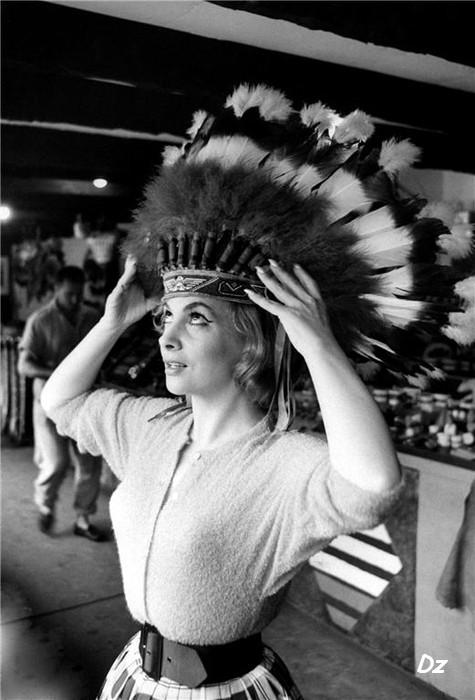 Редкие фотографии юных знаменитостей. часть 8