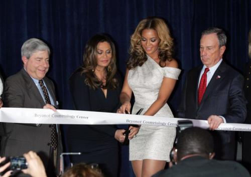 Знаменитости – активисты и благотворители