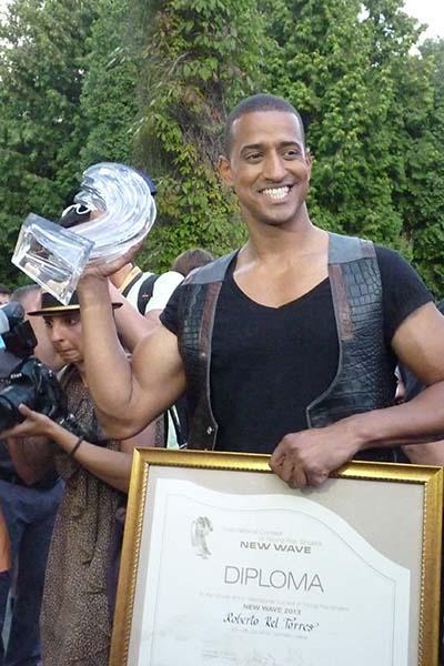 Самым почетным гостем «Новой волны» стал Николай Караченцов