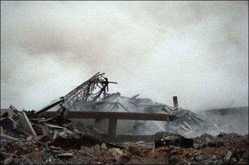 20 тысяч человек пришли посмотреть на взрыв стадиона в Техасе