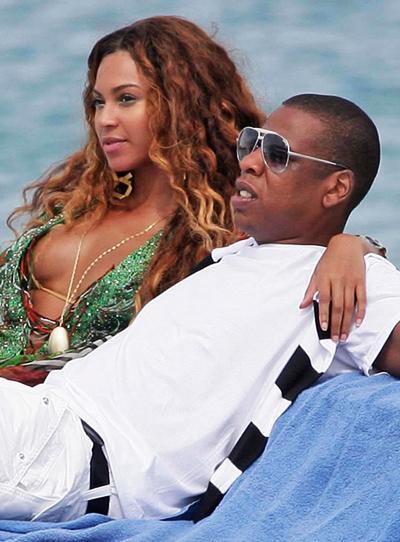 Самые богатые парочки мира