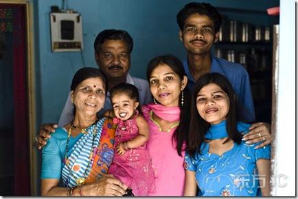 Индийская дюймовочка имеет большие планы на жизнь