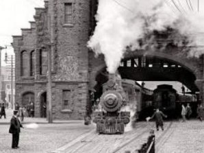 Корабли, самолеты и поезда с сотнями людей, которые не могут найти десятки лет