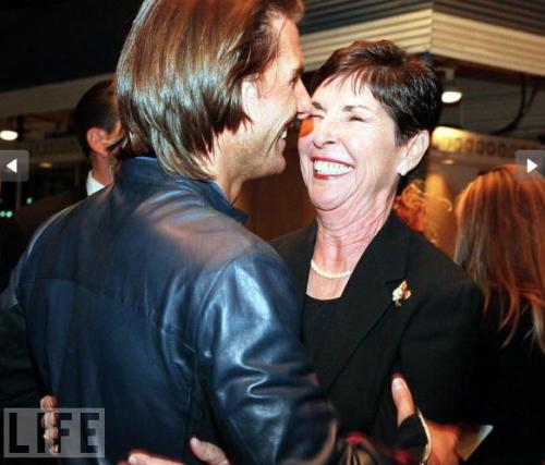 Топ-35 лучших мам знаменитостей