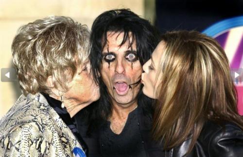 Топ-35 лучших мам знаменитостей