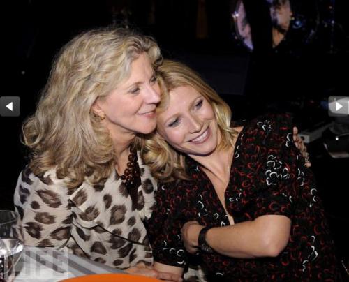 Топ-35 лучших мам знаменитостей