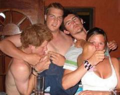 Английские принцы запили горькую