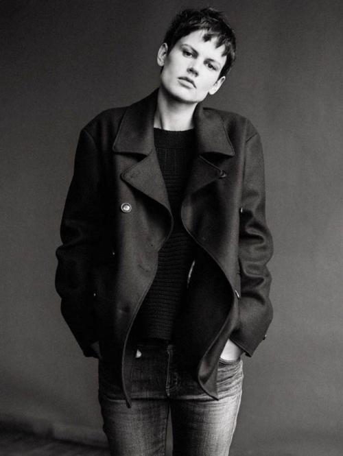 Знаменитые модели со странной внешностью