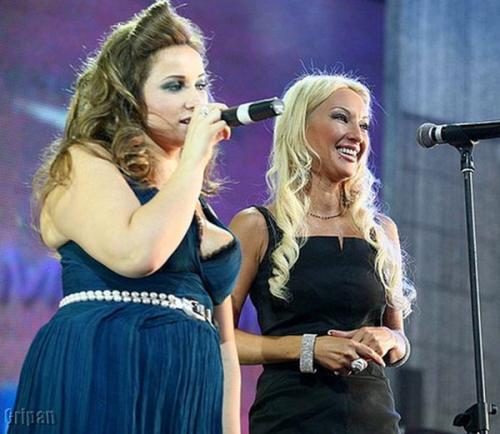 Анфиса Чехова шокировала вечеринку Playboy своим видом