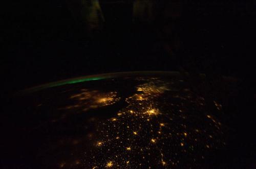 Лучшие ночные фотографии Земли, сделанные из космоса