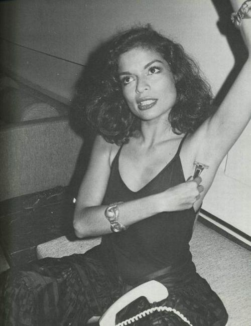 Редкие снимки знаменитостей прошлого и настоящего. Часть 14