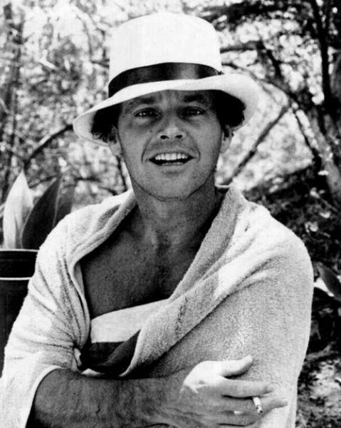 Редкие снимки знаменитостей прошлого и настоящего. Часть 14