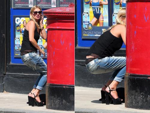 Самые курьезные оплошности с одеждой знаменитостей