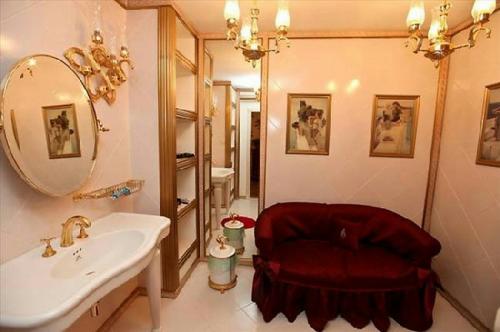 СМИ оценили квартиру Волочковой в 250 млн. рублей