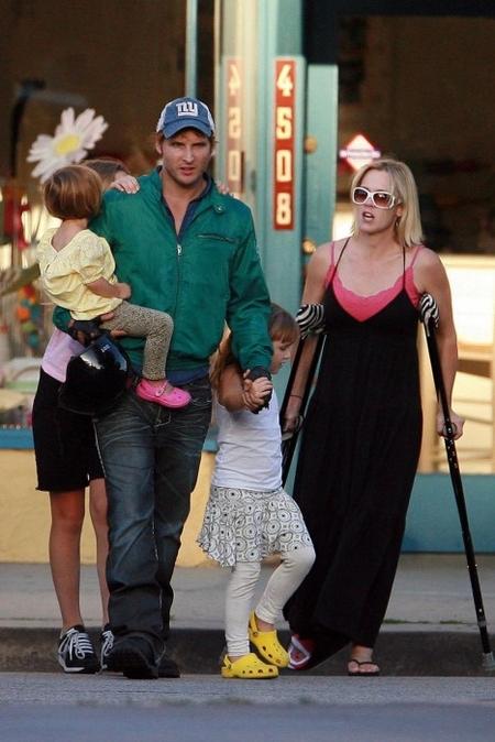 Голливудские папочки отгуляли День отца