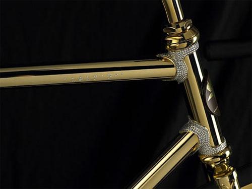 Скандинавские дизайнеры изобрели велосипед … из золота