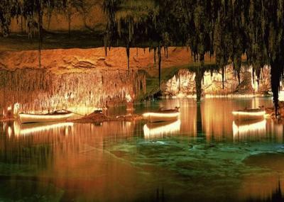 Топ-10 самых впечатляющих пещер мира, открытых для экскурсий