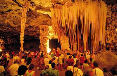 Топ-10 самых впечатляющих пещер мира, открытых для экскурсий
