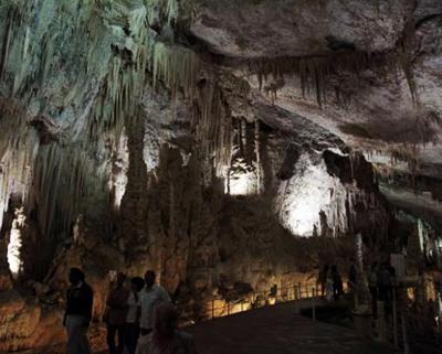 Топ-10 самых впечатляющих пещер мира, открытых для экскурсий