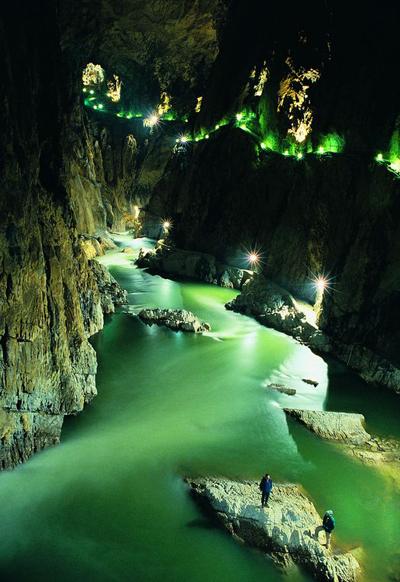 Топ-10 самых впечатляющих пещер мира, открытых для экскурсий
