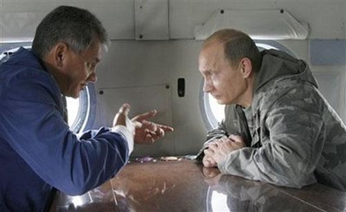 Очередной поцелуй Путина случился в стране уссурийских тигров