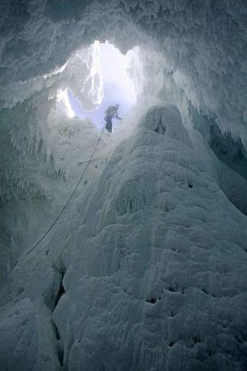 Тайны кипящей Антарктиды