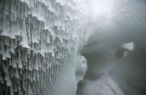 Тайны кипящей Антарктиды