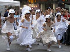 Жадные невесты взяли штурмом Нью-Йорк