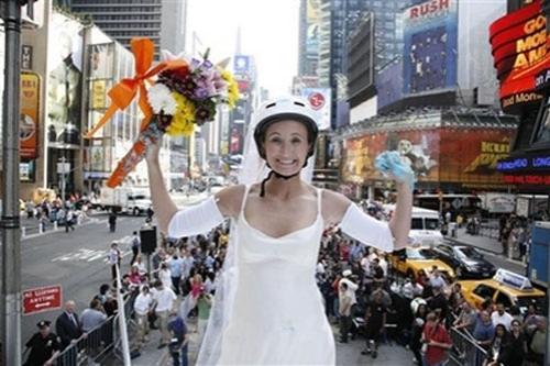 Жадные невесты взяли штурмом Нью-Йорк