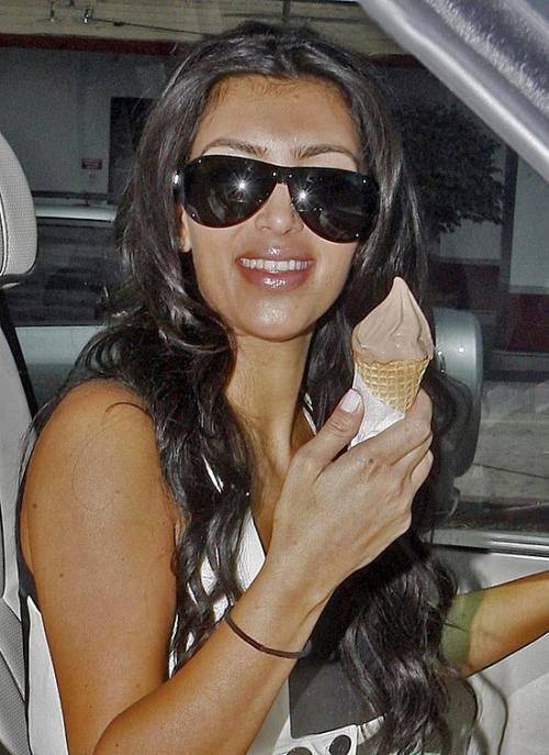 Звезды едят мороженое