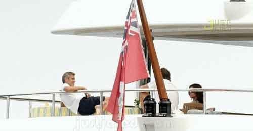 Новая женщина Джорджа Клуни. Невеста?